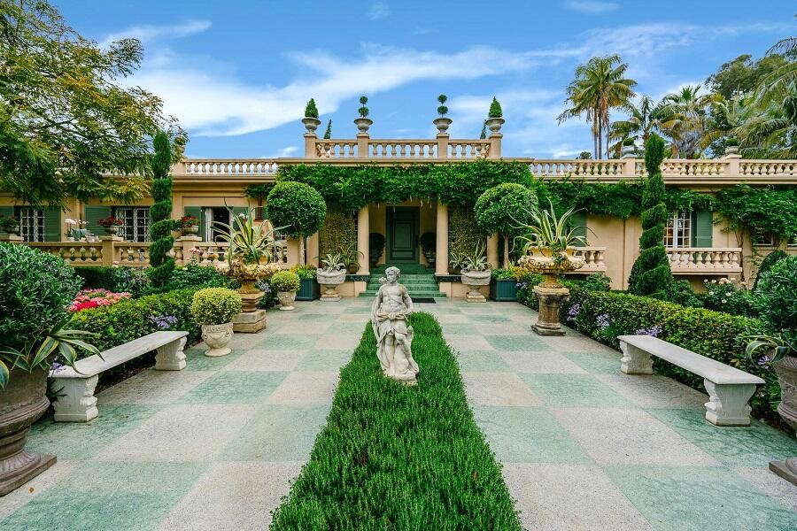 Holmby Park: LA's Top Spot for Kids & Picnics