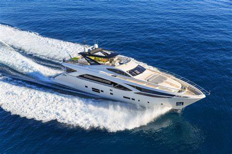 Make1m.com Luxury Yachts: Experience Unparalleled Elegance and Adventure