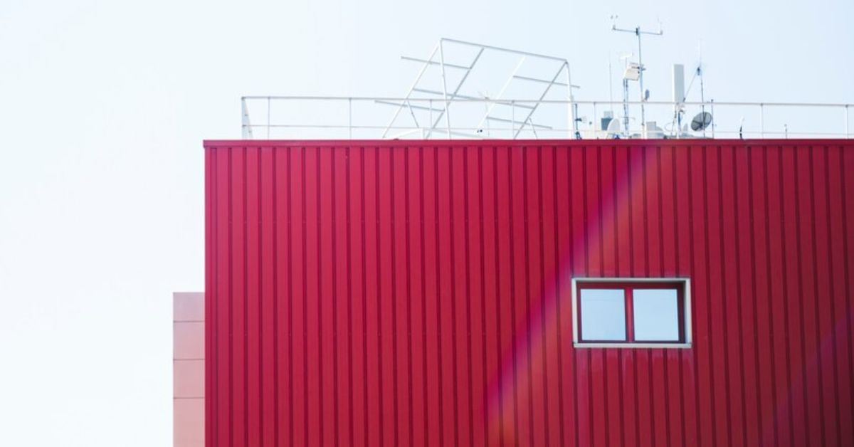 red iron buildings for sale