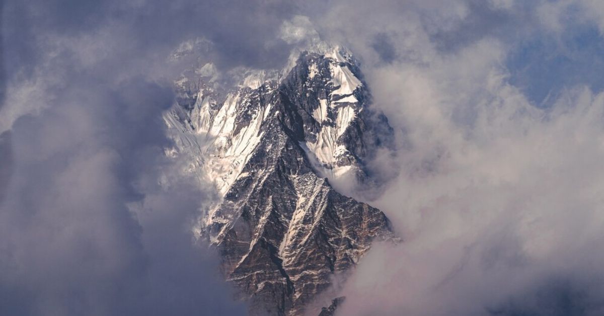 sleeping beauty mount everest