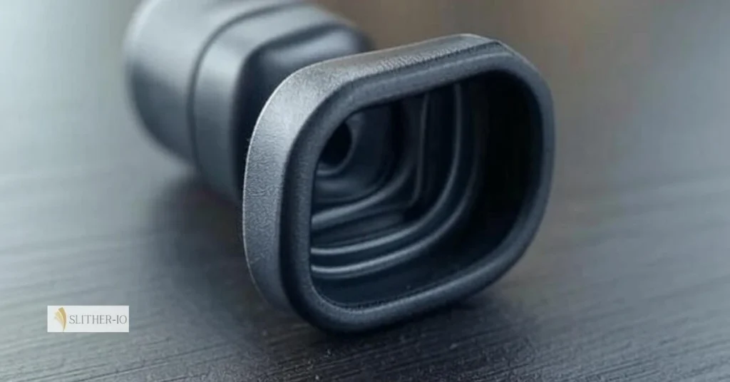 Hayati Pro Ultra mouthpiece with silicone plugs removed