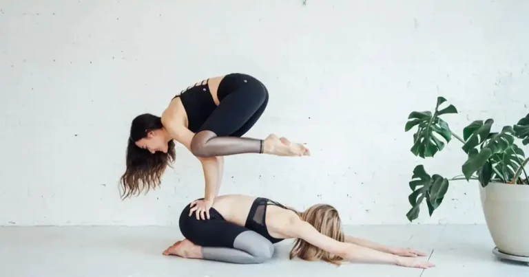 Discover Gymnastics Easy BFF 2 Person Yoga Poses