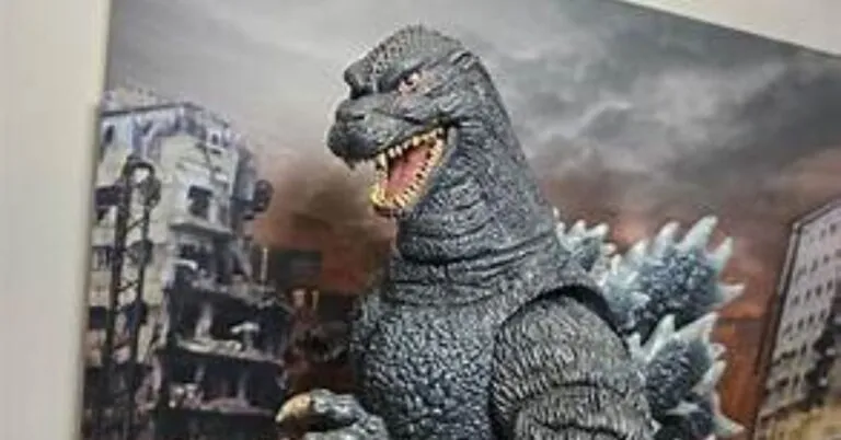 godzilla minus one figur